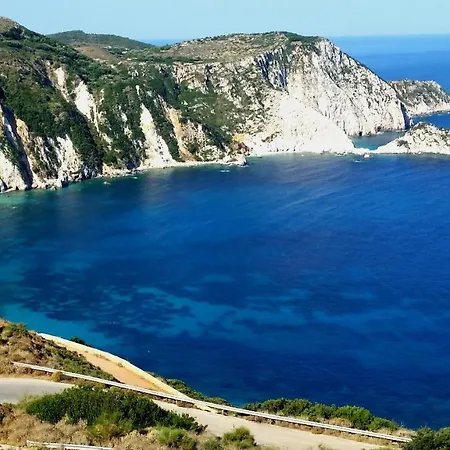 Modern Kefalonia - Private Pool & Gardens - Ac - Lakithra Xenia Vilă Fokata